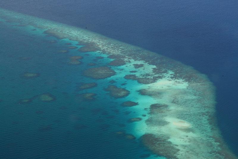 Maldives from the air (47).jpg